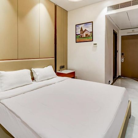 Oyo Townhouse 785 Sree Vinayaka Grand Hotel Anantapur Exterior photo