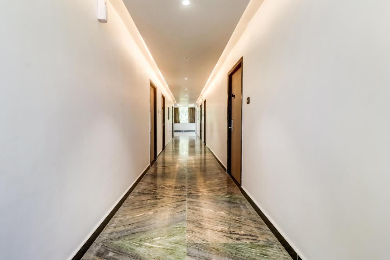 Oyo Townhouse 785 Sree Vinayaka Grand Hotel Anantapur Exterior photo